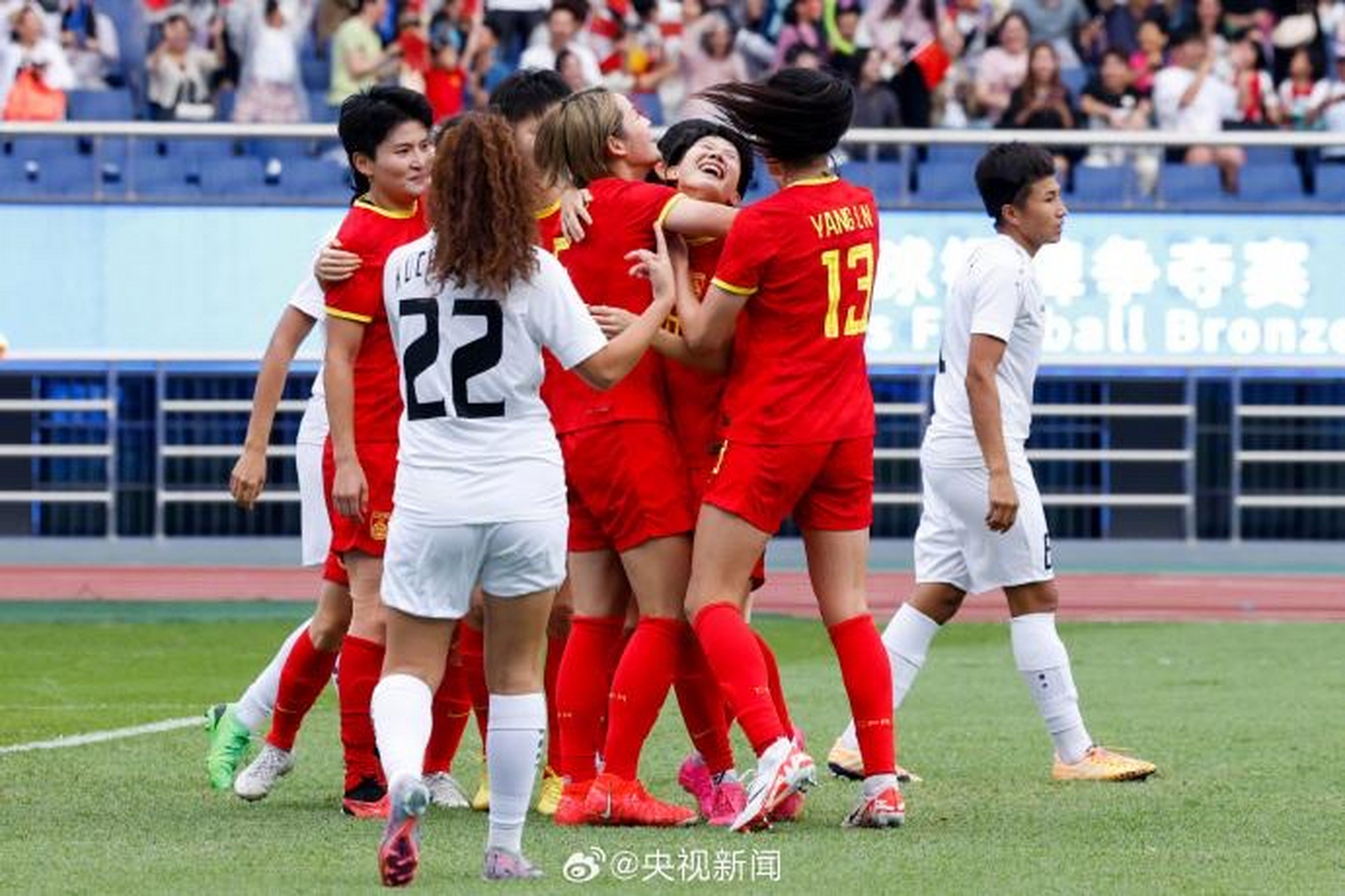 奇异果体育-全国女足锦标赛：各队实力均衡上演精彩对决的简单介绍